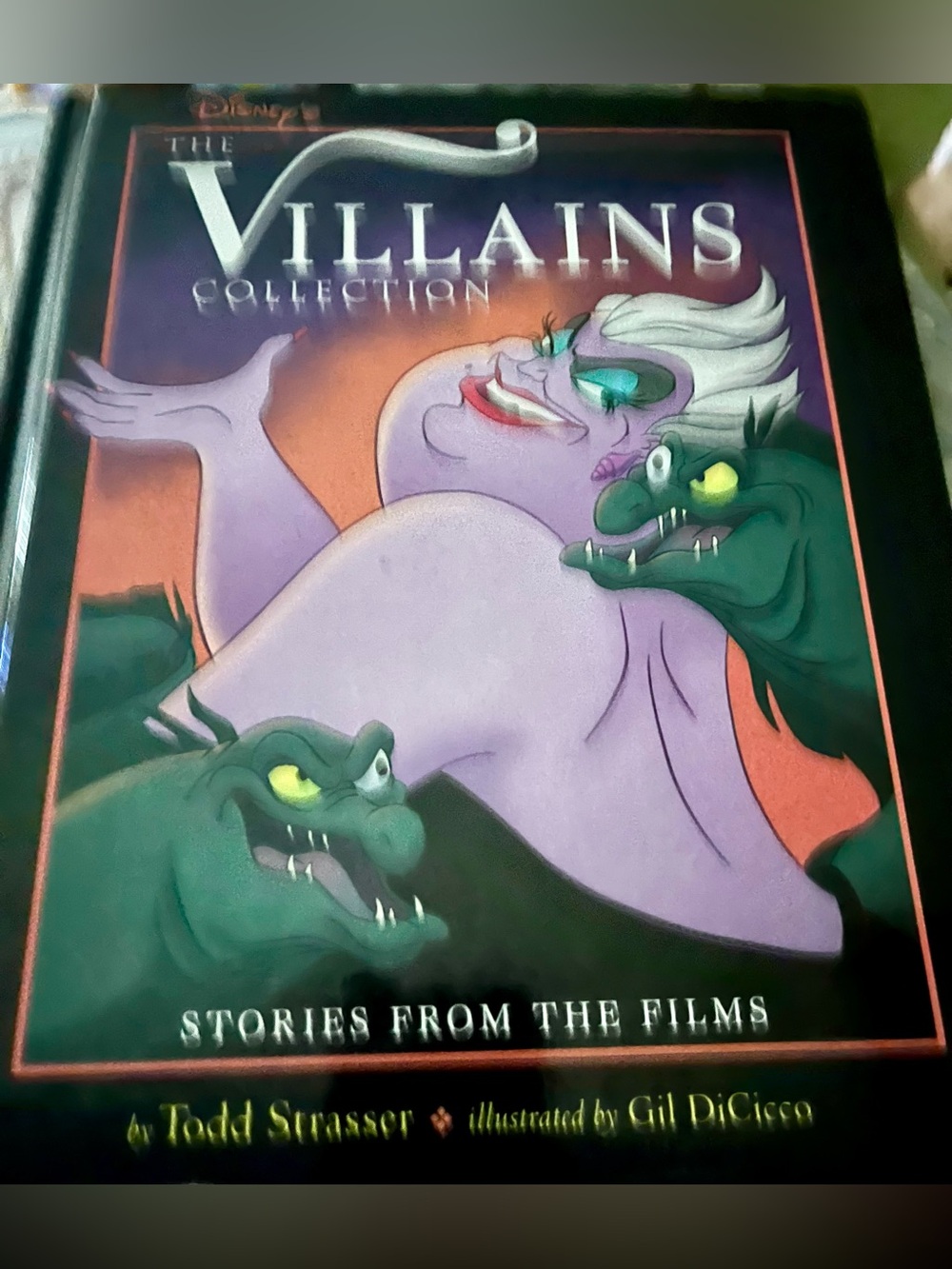 DISNEY - THE VILLAINS COLLECTION OF STORIES HARDCOVER BOOK